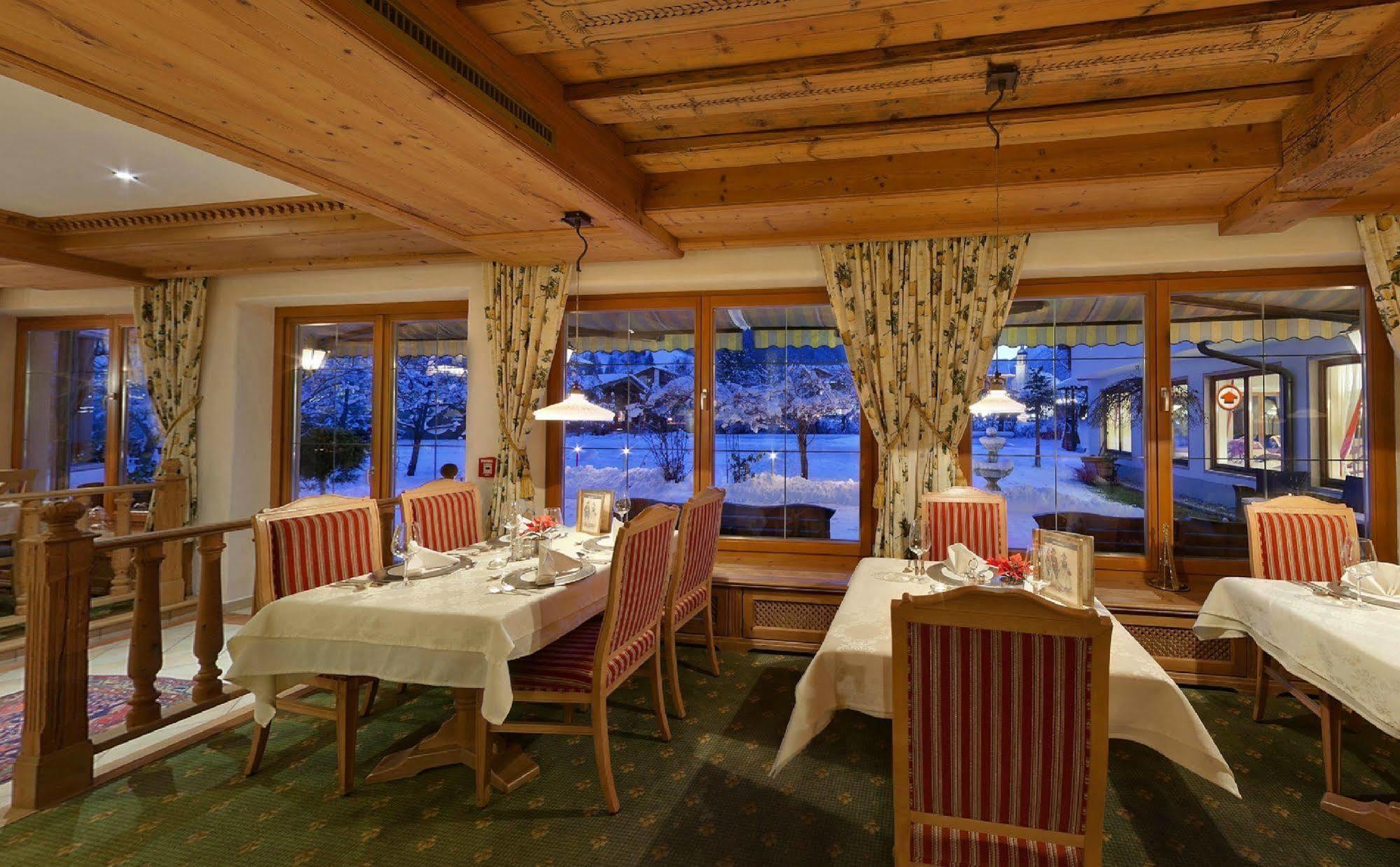 Alpenhotel Tirolerhof Neustift im Stubaital Exterior foto